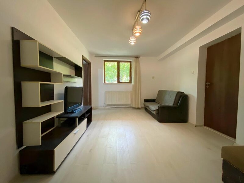 Floreasca, Giuseppe Garibaldi, apartament 2 camere, 36 mp, demisol