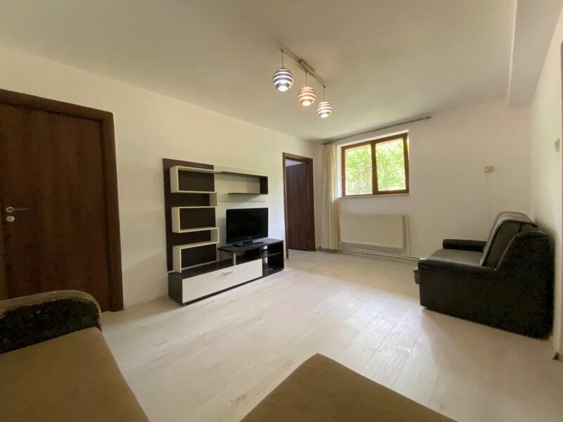 Floreasca, Giuseppe Garibaldi, apartament 2 camere, 36 mp, demisol